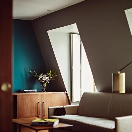 Hotel Monsieur Cadet & Parigi