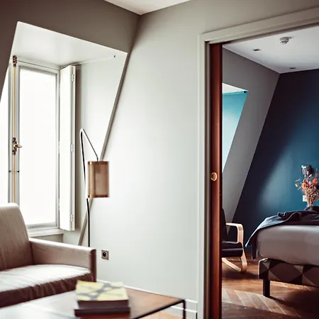 Monsieur Cadet & Hotel 4*
