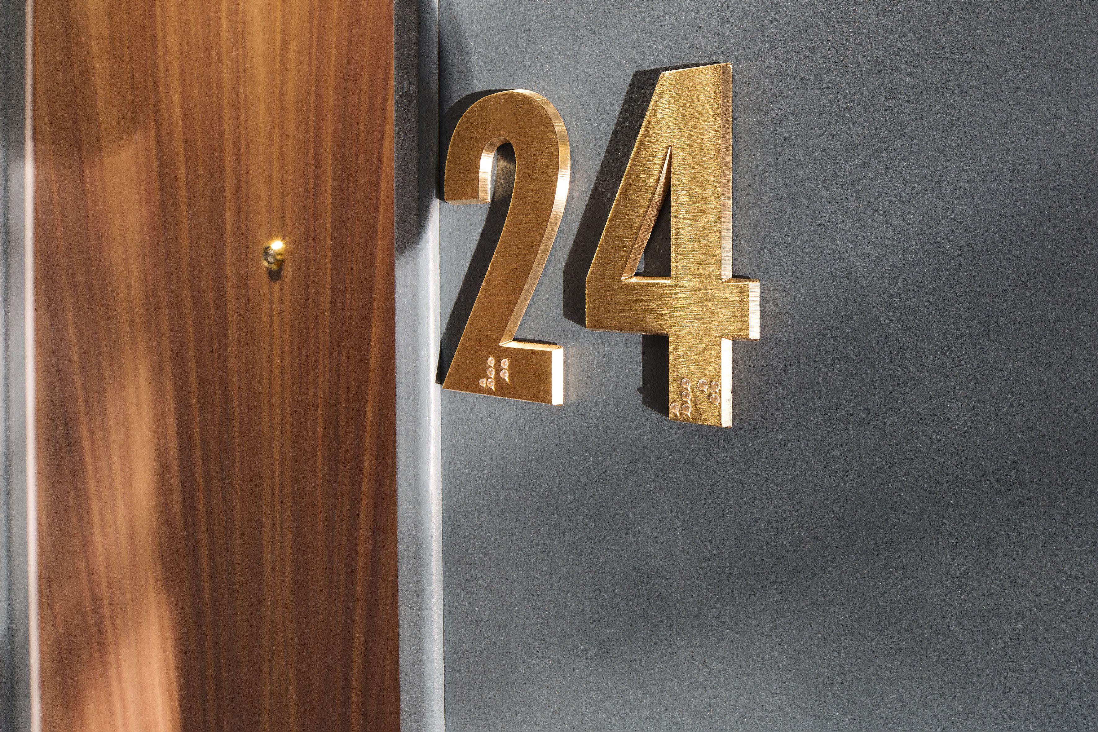 Hotel Monsieur Cadet & Paris