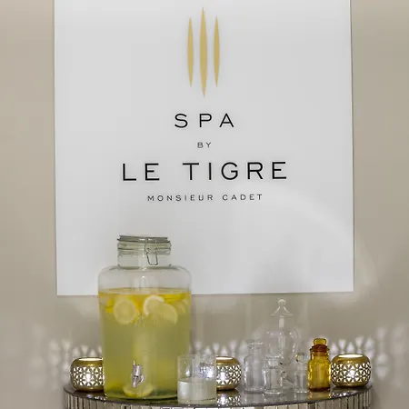 Hotel Monsieur Cadet & 4*